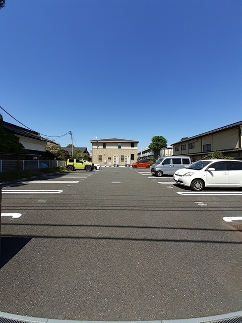 14/20 駐車場