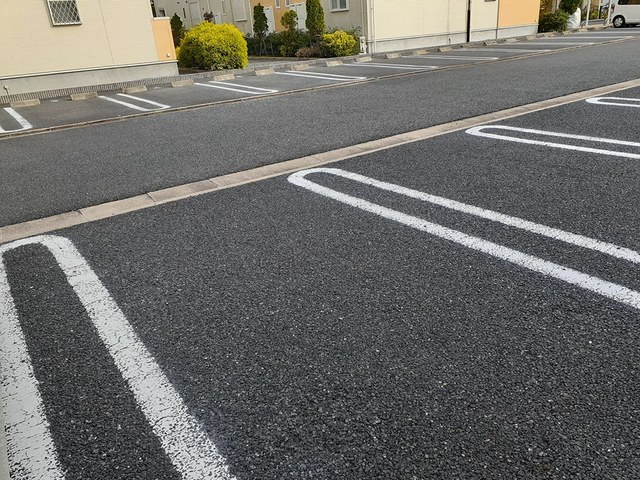 14/20 駐車場