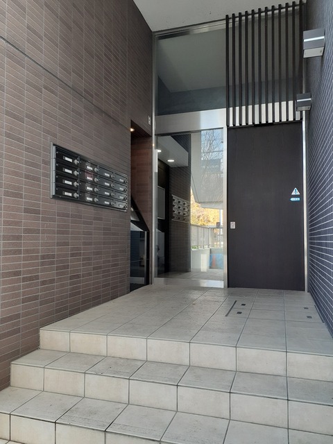 2/8 エントランス