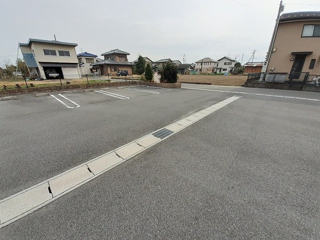14/20 駐車場