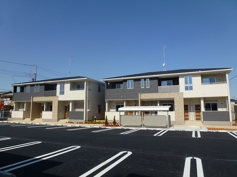 27/30 駐車場
