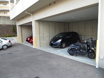 14/20 駐車場