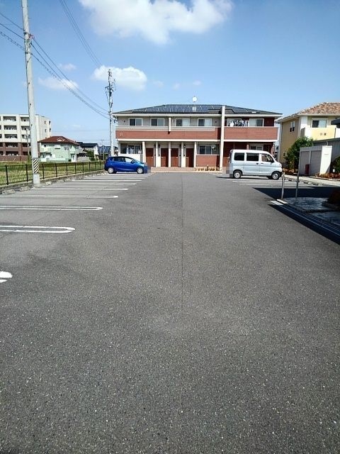 14/22 駐車場