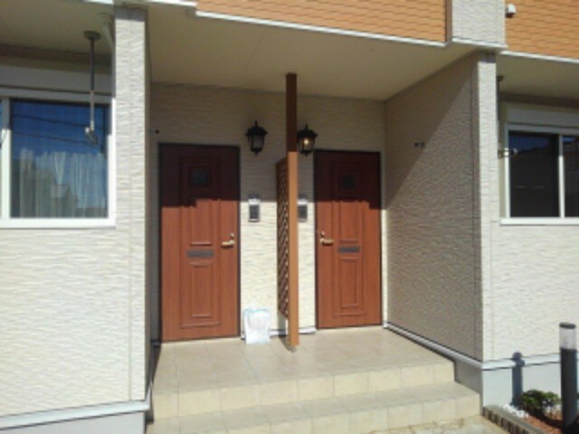 13/20 エントランス