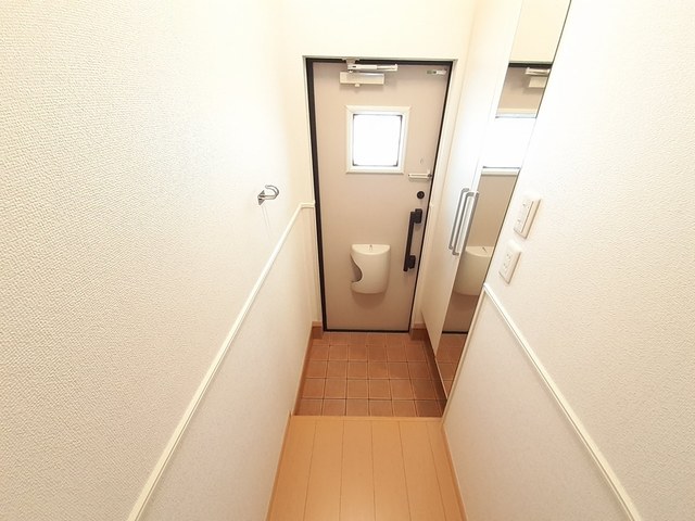 7/24 玄関