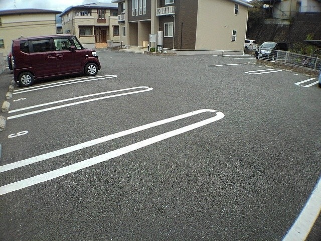 2/8 駐車場