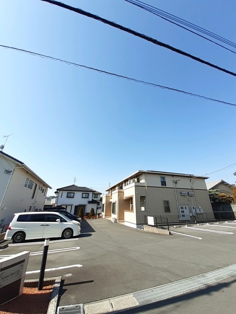 14/20 駐車場