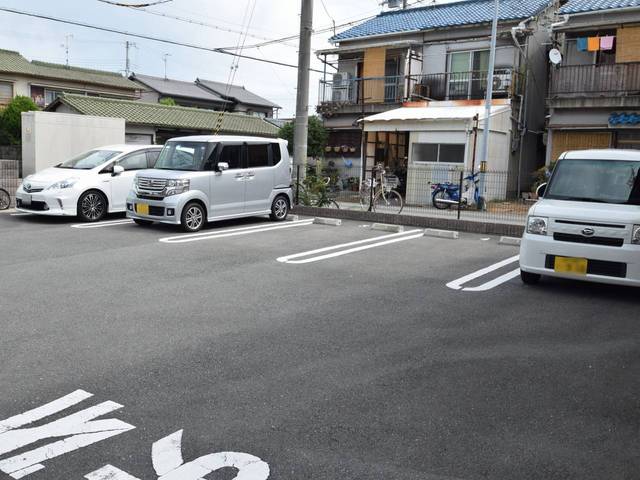 14/20 駐車場
