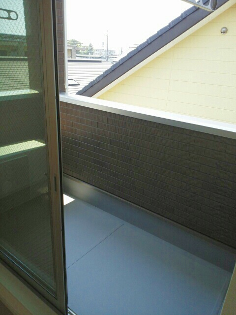 13/19 バルコニー