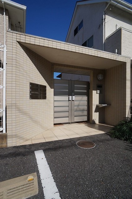 2/10 エントランス