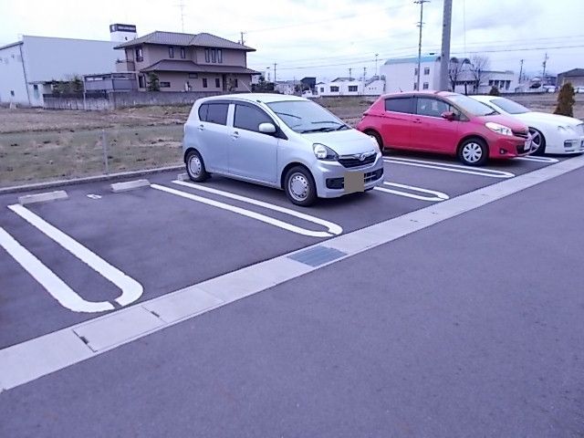2/8 駐車場