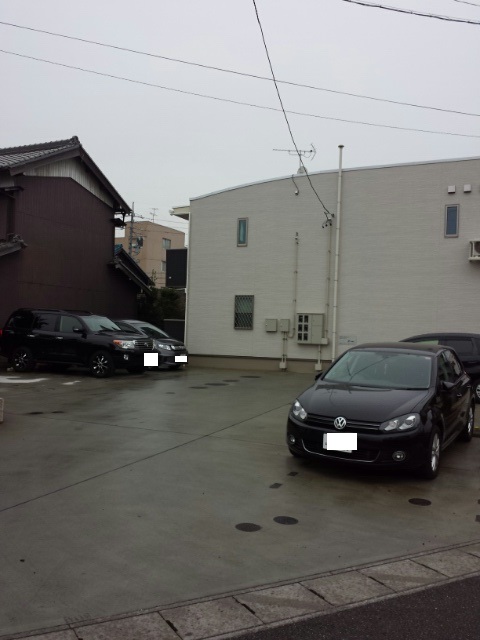 14/20 駐車場