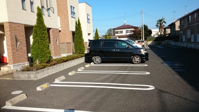 14/20 駐車場