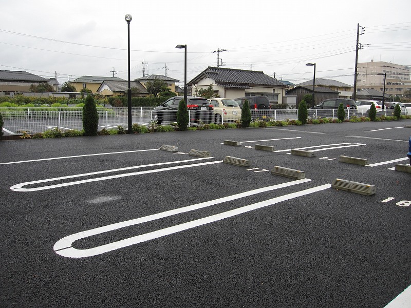 14/20 駐車場