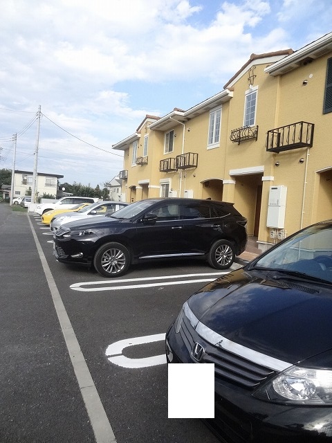 14/20 駐車場