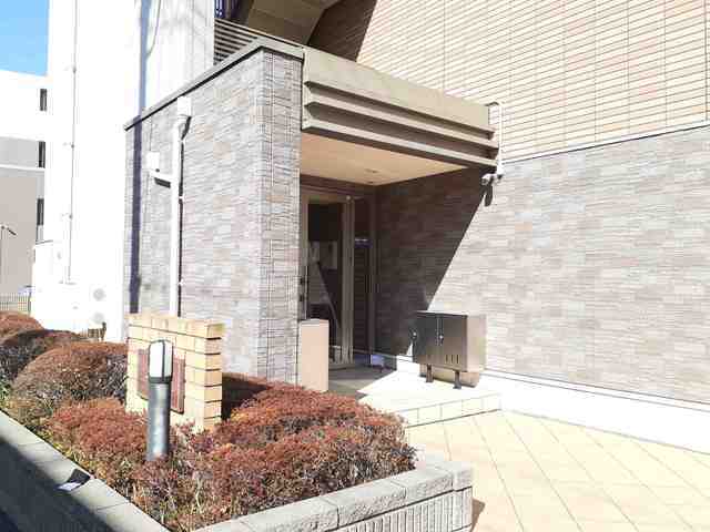 13/24 エントランス