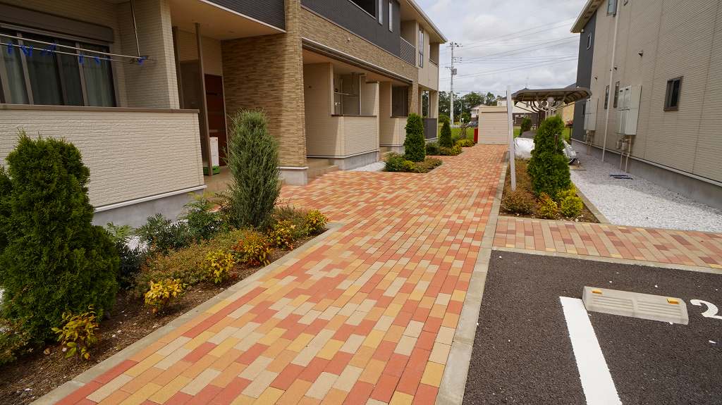 14/20 エントランス