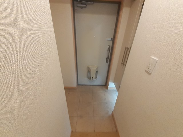 5/22 玄関