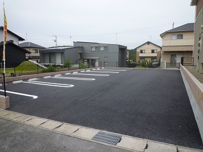 14/20 駐車場