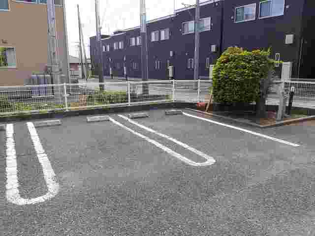 14/20 駐車場