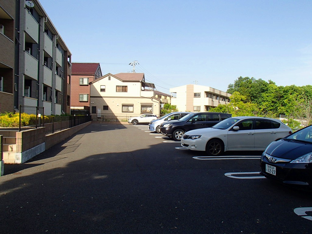15/26 駐車場