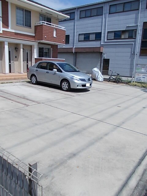14/21 駐車場