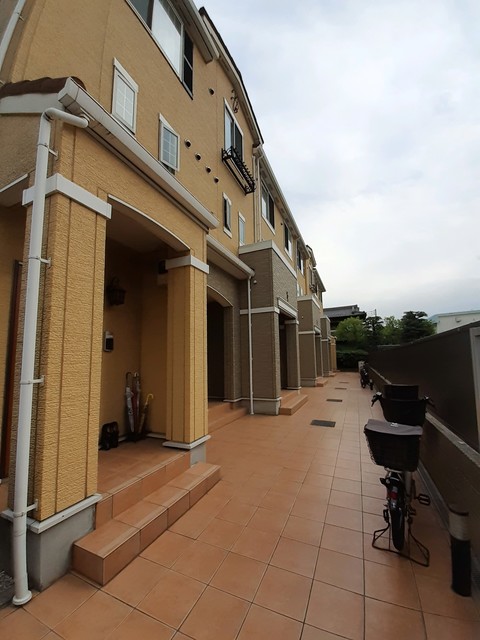 14/20 エントランス