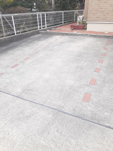 14/20 駐車場