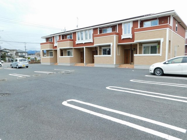 14/22 駐車場