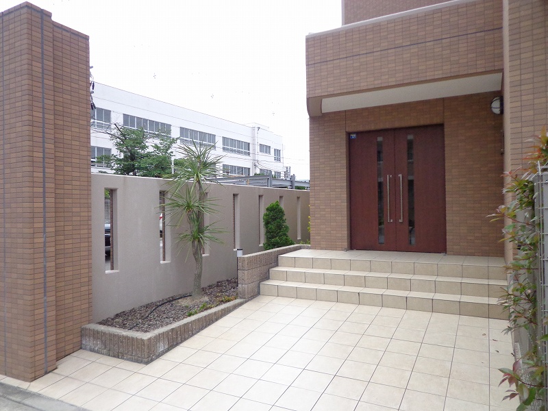 13/24 エントランス