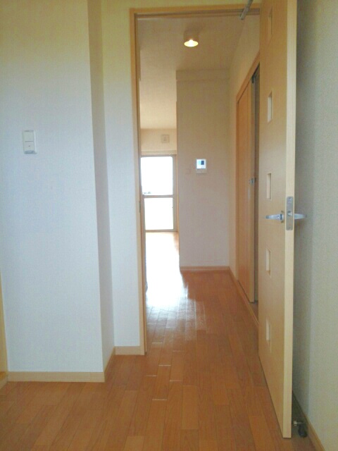 14/20 エントランス