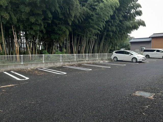 14/20 駐車場