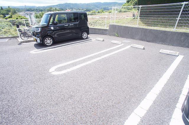 14/20 駐車場