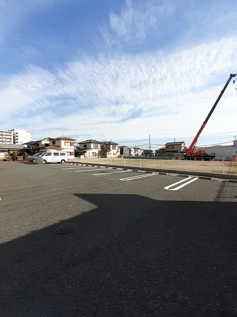 28/30 駐車場