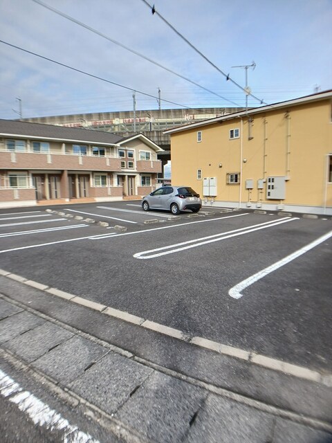 15/27 駐車場