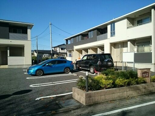 14/20 駐車場