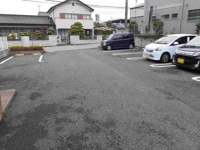 14/22 駐車場
