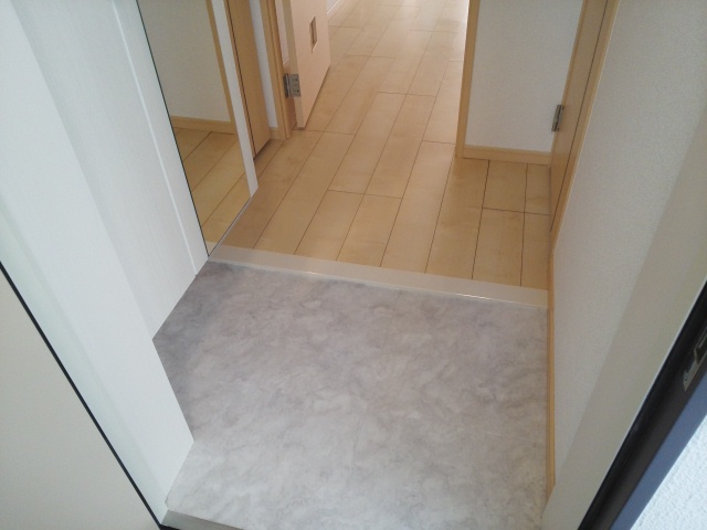 5/20 玄関