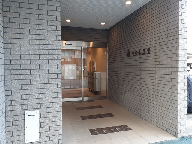 2/10 エントランス