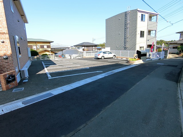 14/20 駐車場