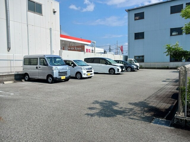 14/20 駐車場