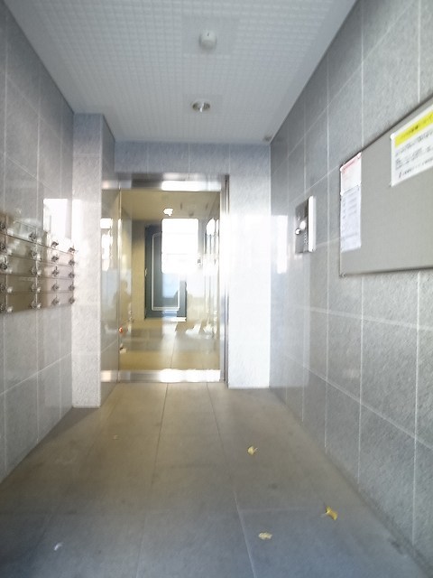 13/21 エントランス