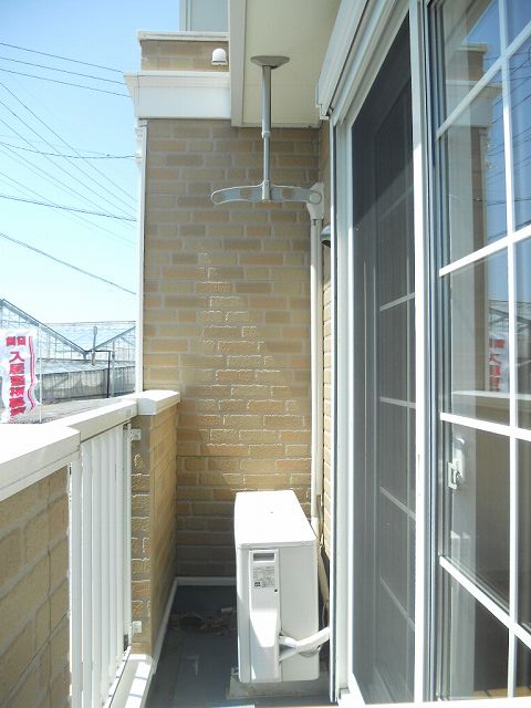 13/19 エントランス