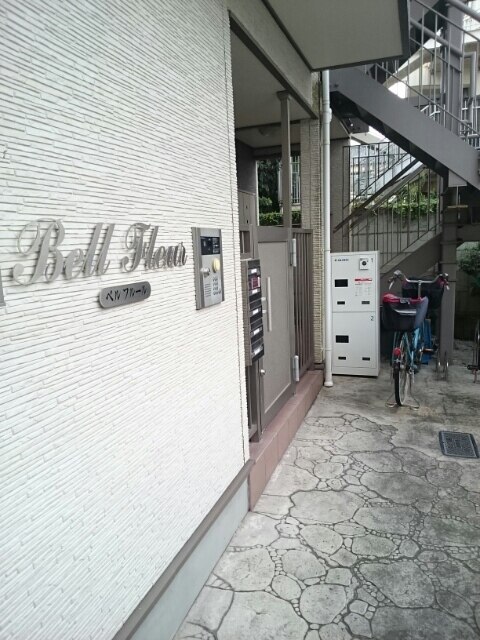 14/22 エントランス