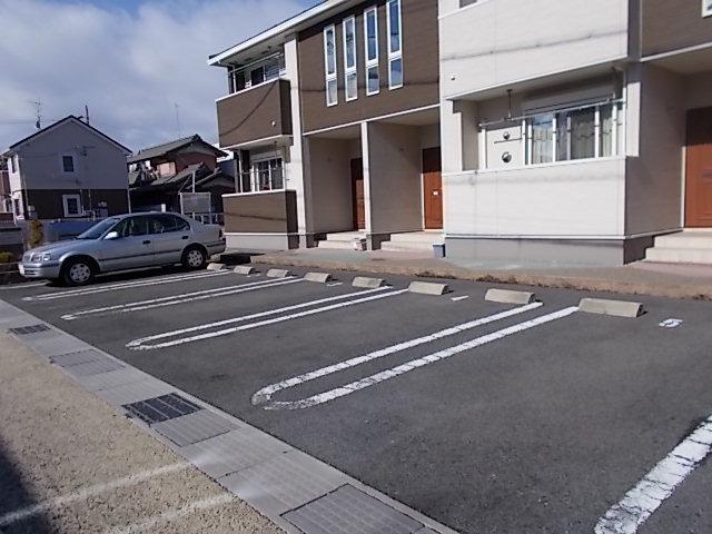 15/21 駐車場