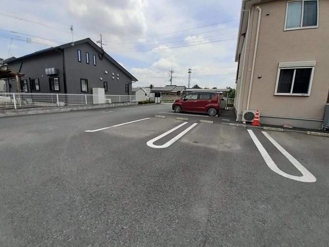 14/20 駐車場