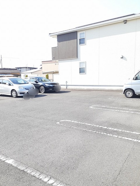 14/20 駐車場
