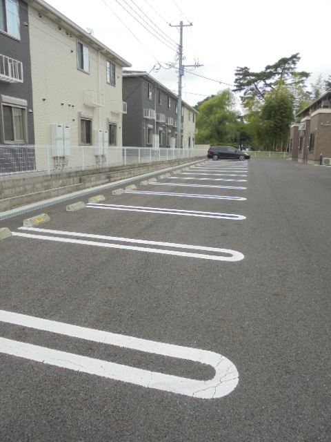 14/20 駐車場