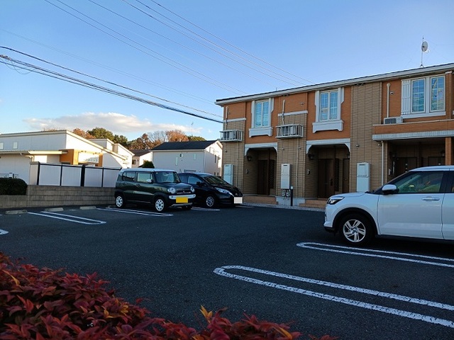 2/7 駐車場