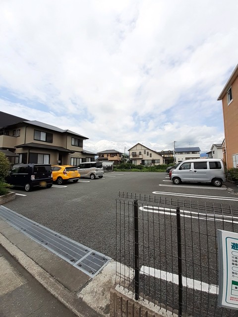 15/21 駐車場